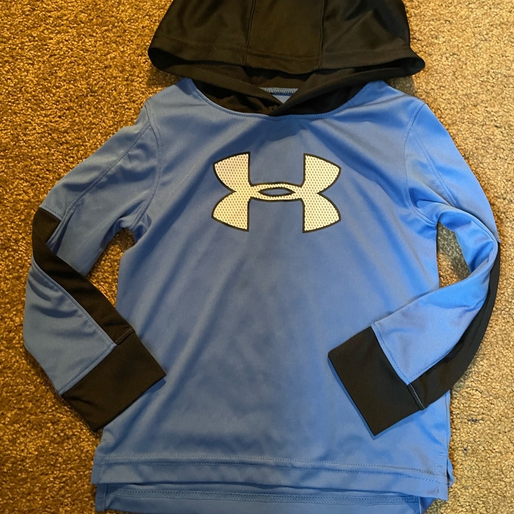 Under Armour Kids Blue Hoodie size 2T great condition